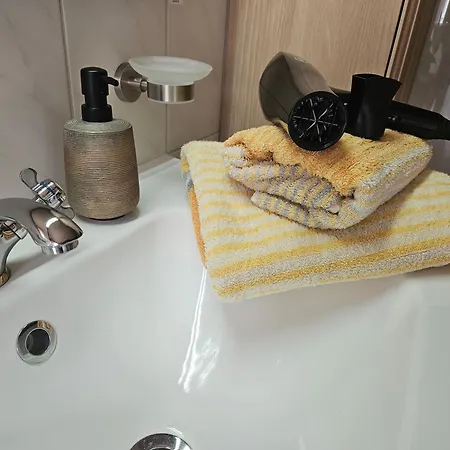 Accommodatie bij particulieren Modernes Gaestezimmer In *